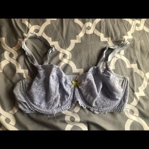 Victoria’s Secret unlined Dream Angels demi bra